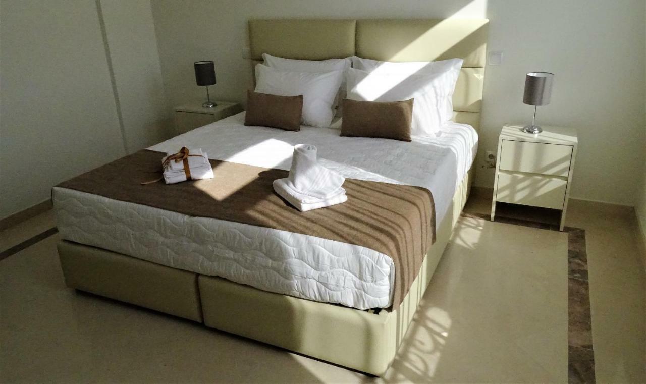 Bowen, Luxury Suites Lagos Extérieur photo